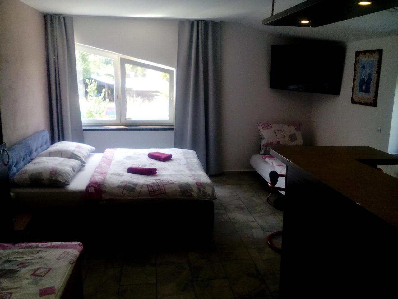 Oaza Apartment Vacenovice Екстериор снимка