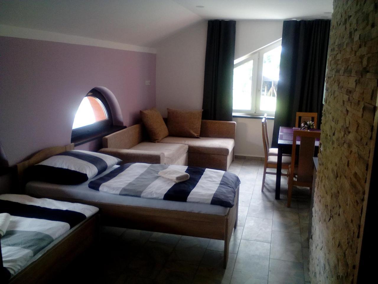 Oaza Apartment Vacenovice Екстериор снимка