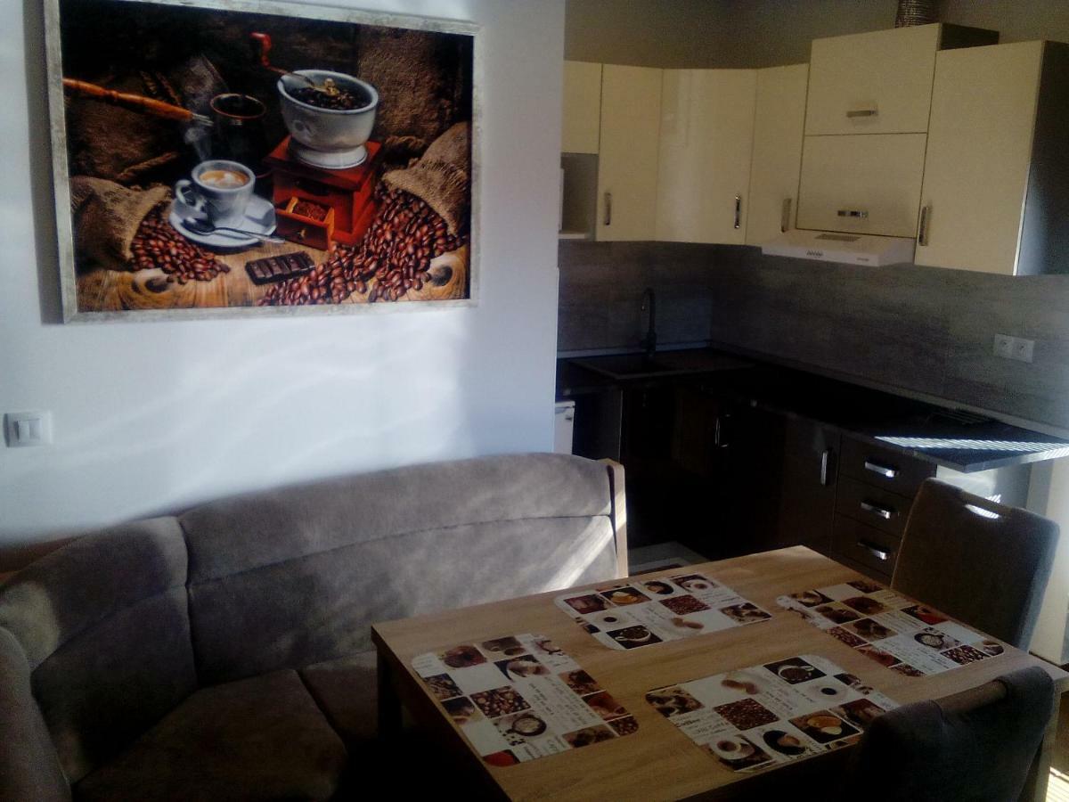 Oaza Apartment Vacenovice Екстериор снимка